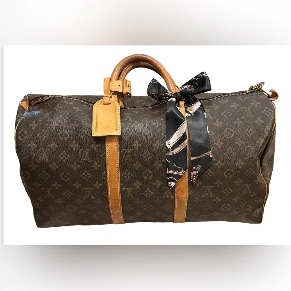 Louis Vuitton Keepall 50 Authentic Monogram Travel Boston Bag in Good Condition